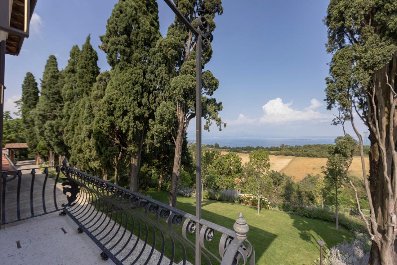 Eremus Relais Aparthotel Lonato Bagian luar foto
