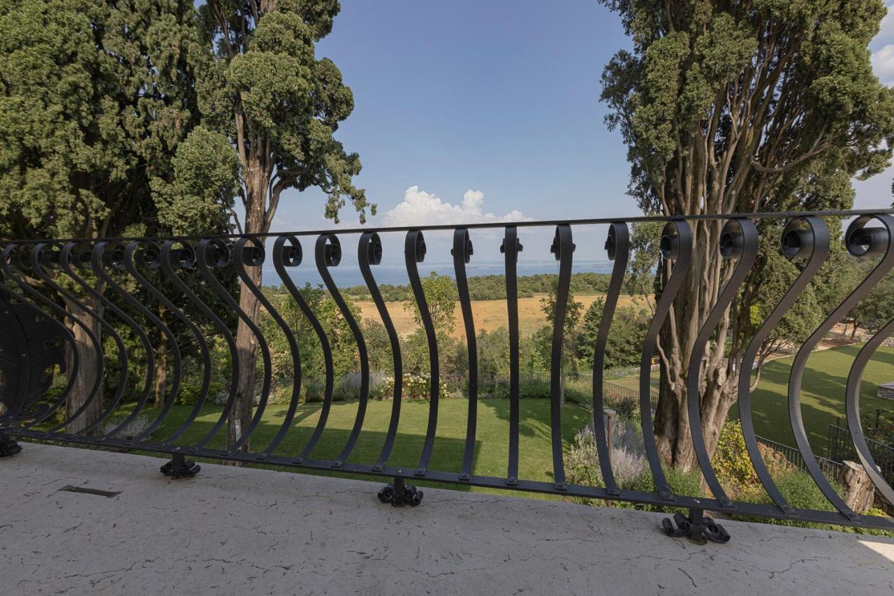 Eremus Relais Aparthotel Lonato Bagian luar foto